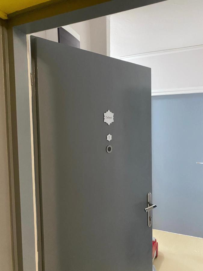 Apartman Colapis- Self Check In, Free Parking, Premium Location! カルロヴァッツ エクステリア 写真