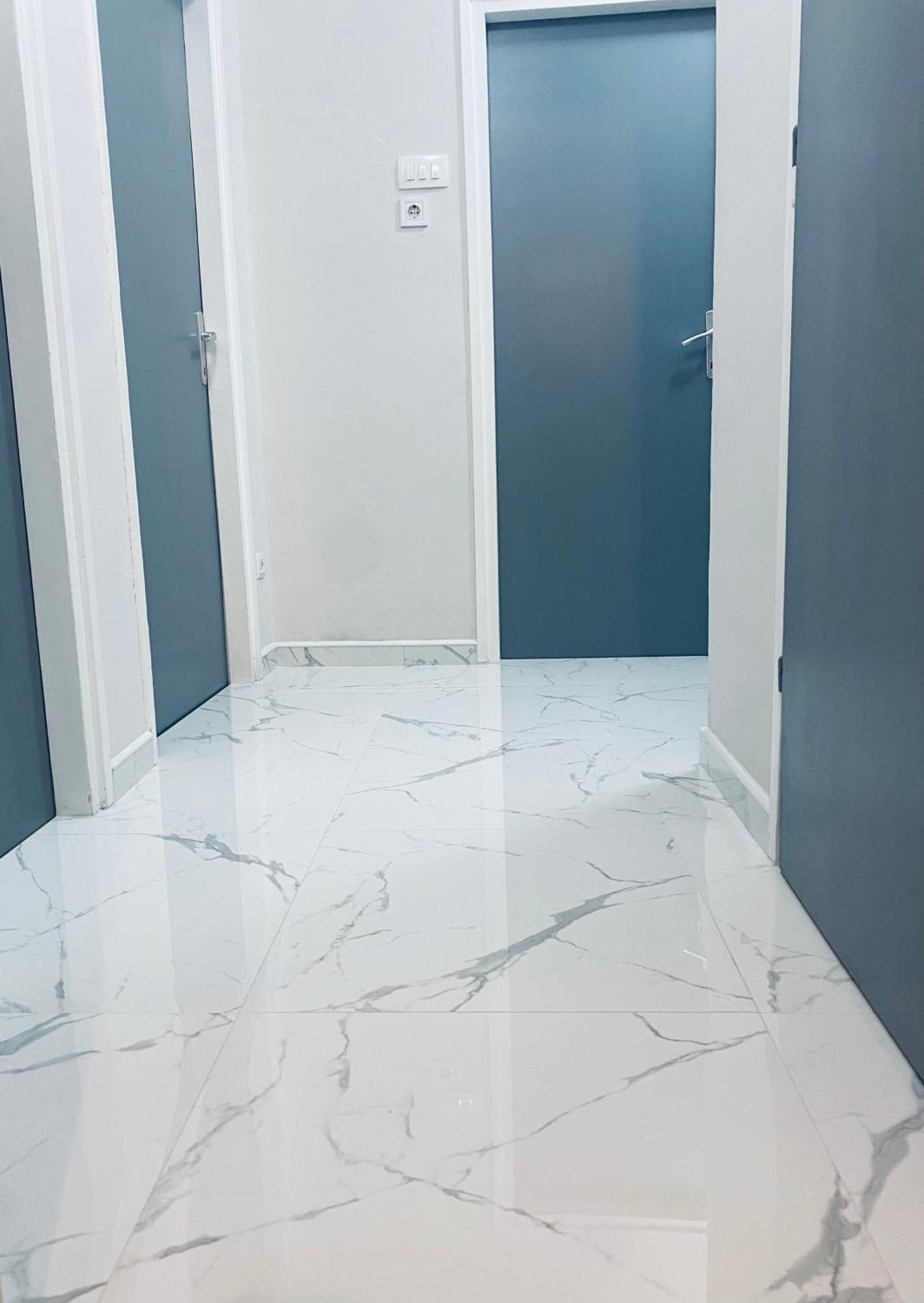 Apartman Colapis- Self Check In, Free Parking, Premium Location! カルロヴァッツ エクステリア 写真